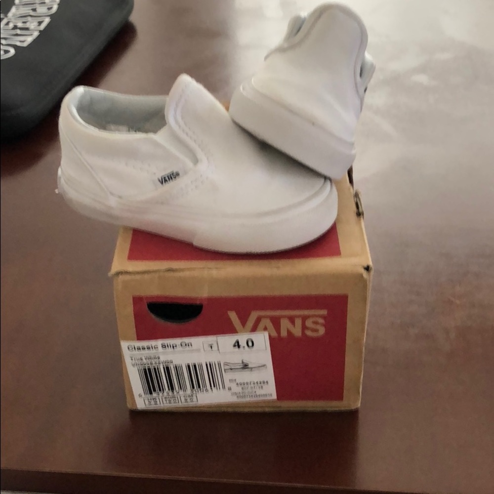 Vans classic slip on